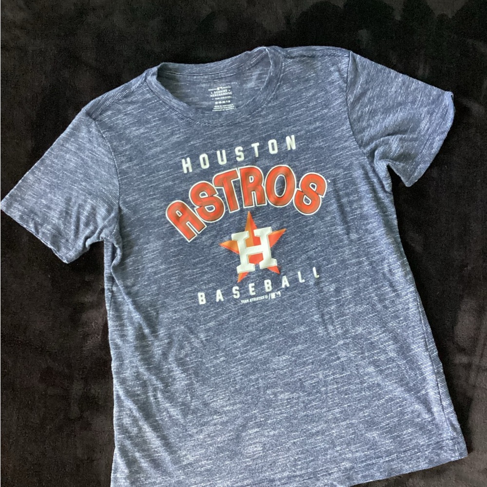 Genuine Merchandise Heathered Blue Shirt